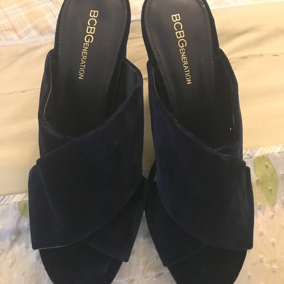 Bcbgeneration Velvet Cross Strap Sandal size 7.5 B - Picture 1 of 8
